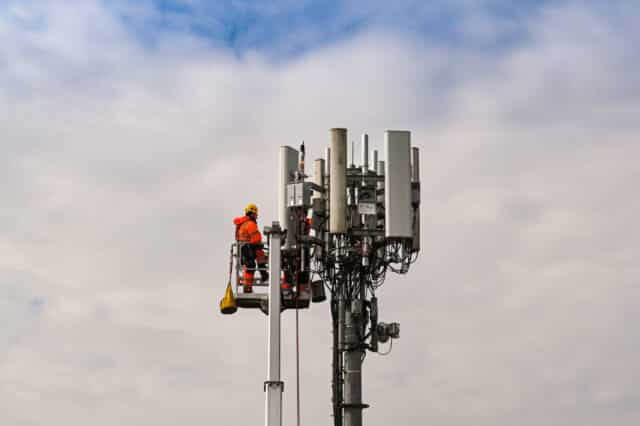 VMO2 mobile transformation plan